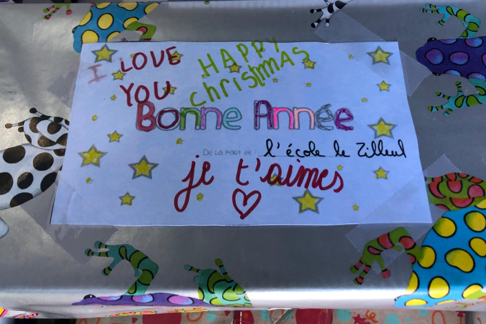 Operation Shoe-Box in businesses, schools and everywhere in Belgium :: Because everybody deserves a Christmas present